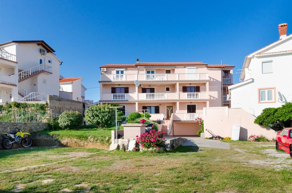 Apartments Dragan Lopar Bagian luar foto