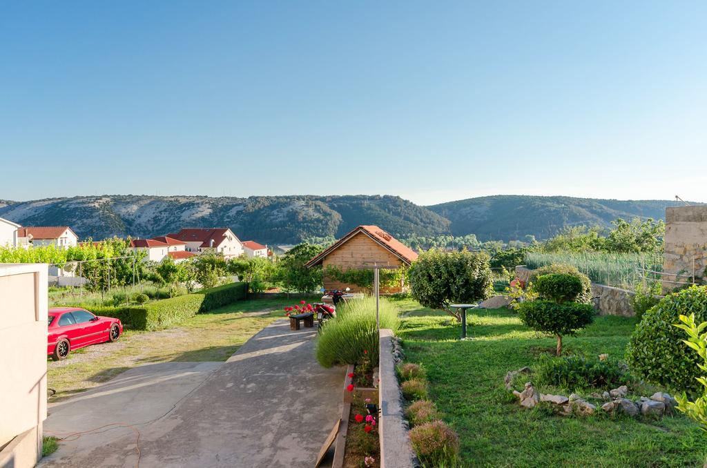 Apartments Dragan Lopar Bagian luar foto